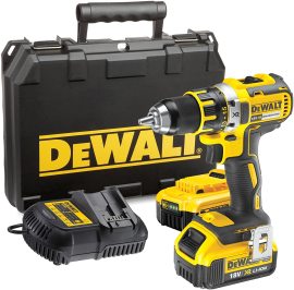 Аккумуляторная дрель DeWALT DCD 790 M2 в аренду