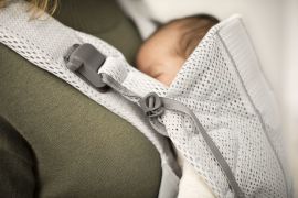 Рюкзак для переноски ребенка BabyBjorn One Mesh в аренду